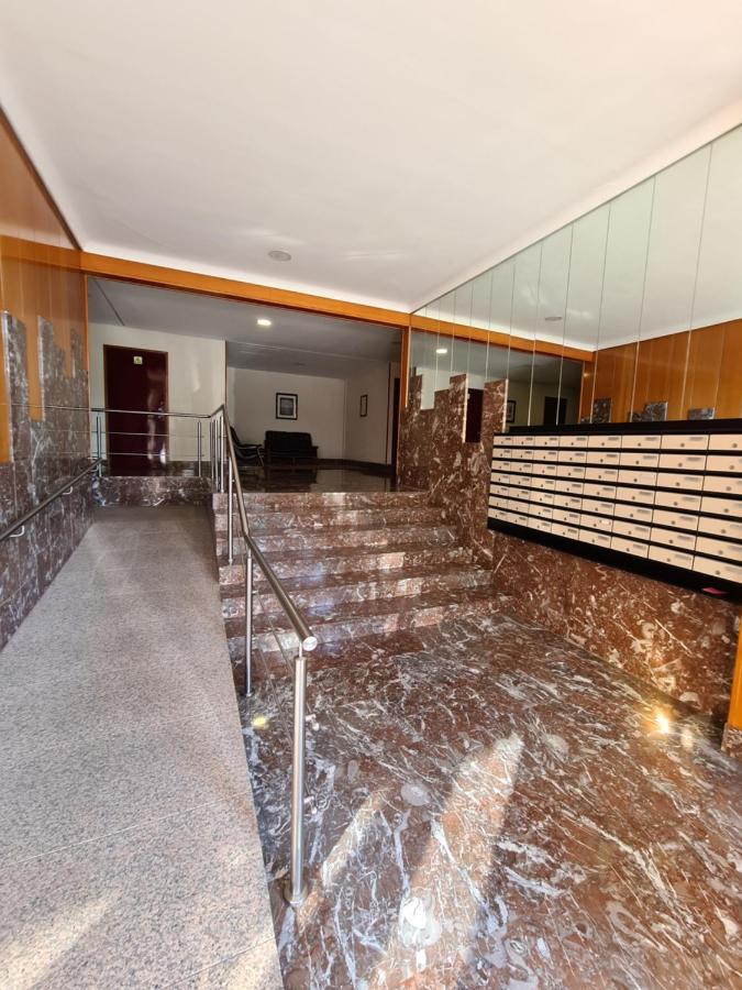 Dos Torres Tauriel - Espacioso Apartamento Con Impresionantes Vistas Y Garaje Privado Zaragoza Bagian luar foto