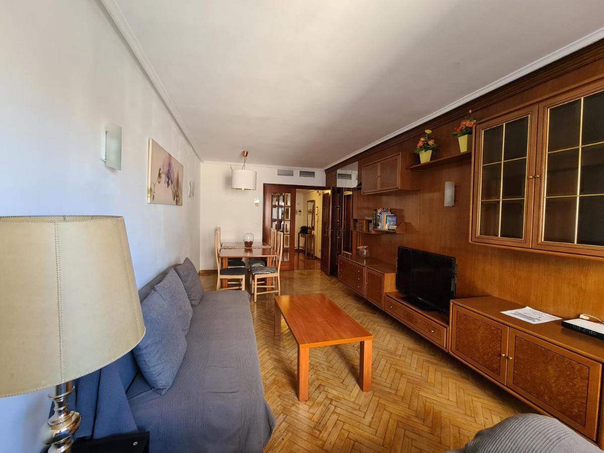 Dos Torres Tauriel - Espacioso Apartamento Con Impresionantes Vistas Y Garaje Privado Zaragoza Bagian luar foto