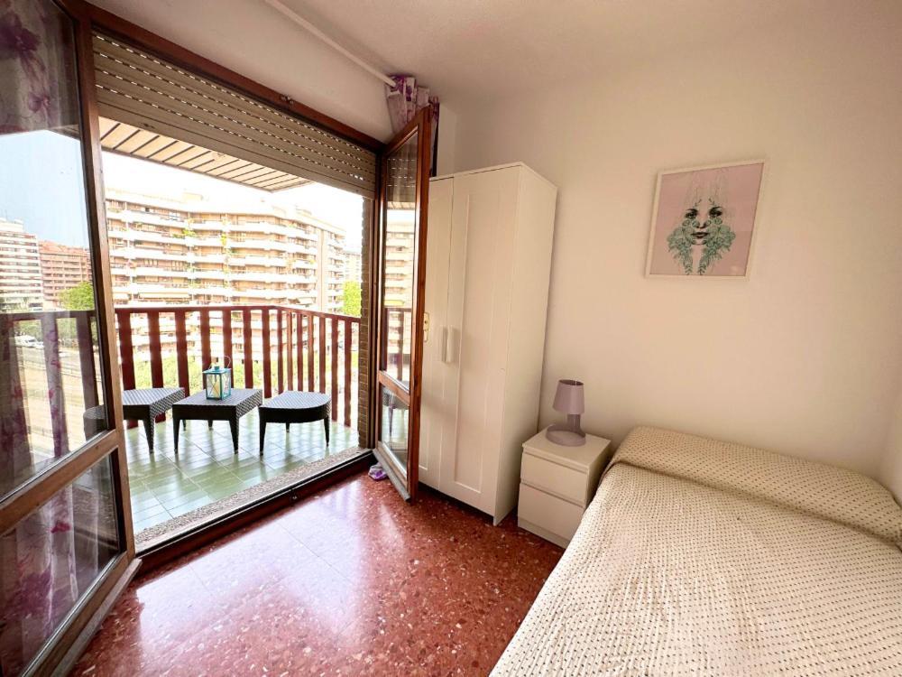 Dos Torres Tauriel - Espacioso Apartamento Con Impresionantes Vistas Y Garaje Privado Zaragoza Bagian luar foto